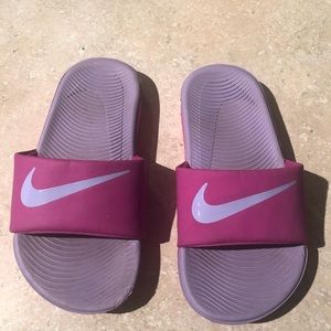 Kids Nike slides